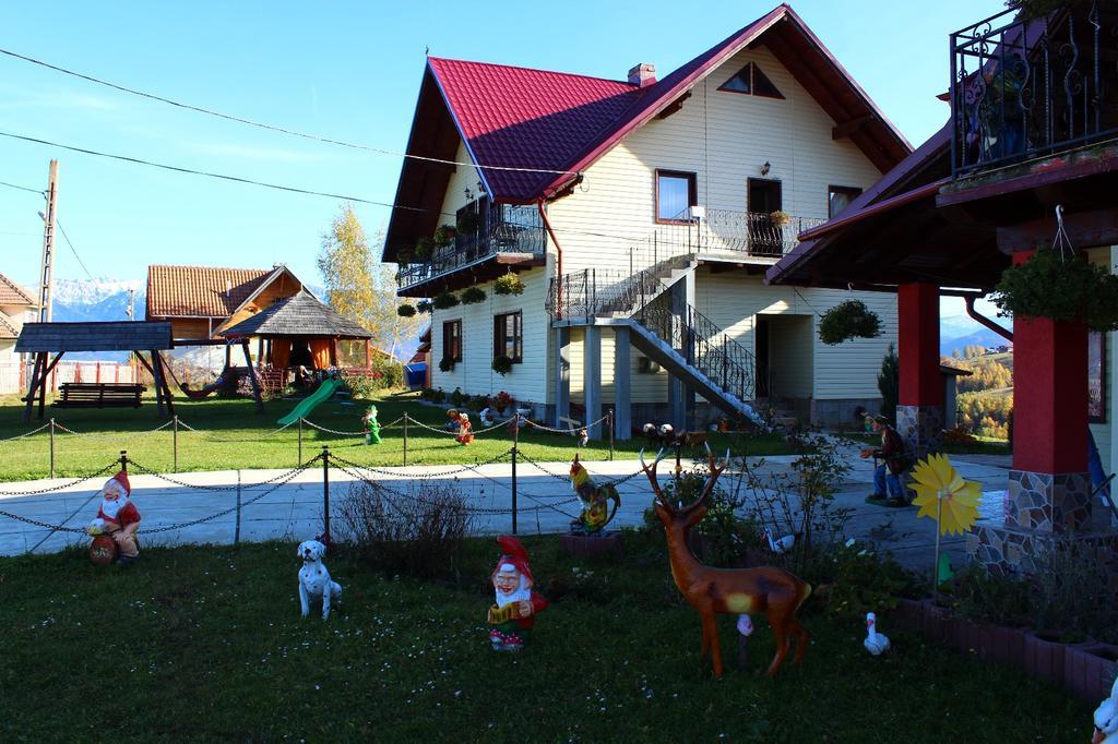 Garofita Pietrei Craiului Hotel Peştera Exterior foto